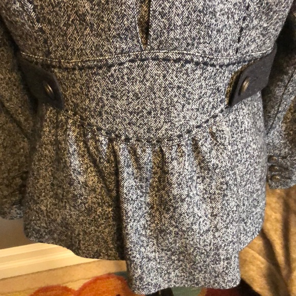 88% wool equestrian style blazer - Picture 5 of 9